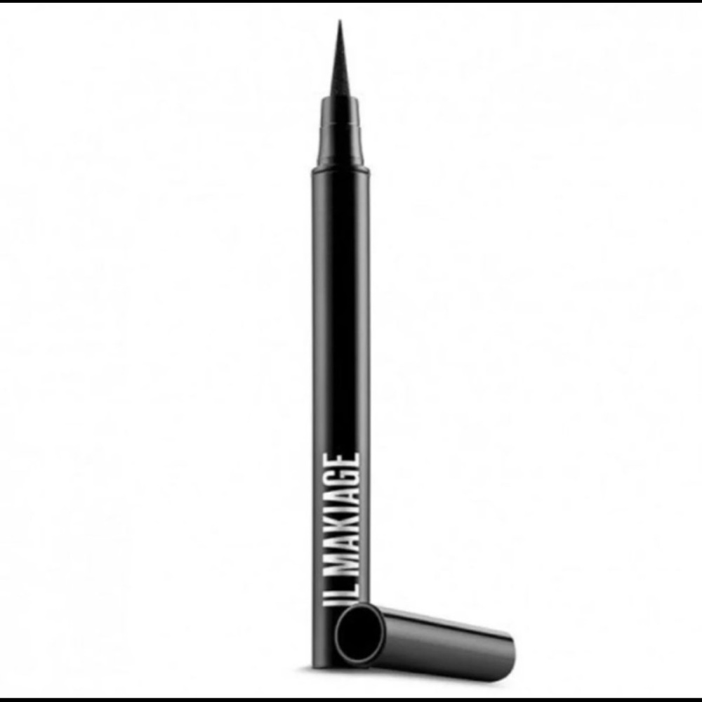 IL MAKIAGE black liquid eyeliner